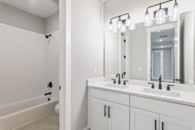 MOVE IN READY - CONSTRUCTION COMPLETE & BUILDER IS OFFERING $5K - photo 29