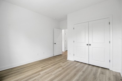 If living adjacent to downtown Summerville interest you, where