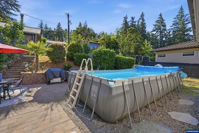 Privacy, views, and interior space come together on this - photo 37