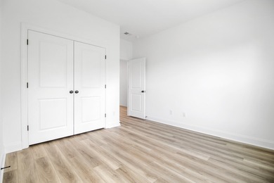 If living adjacent to downtown Summerville interest you, where