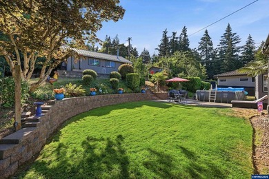 Privacy, views, and interior space come together on this - photo 42