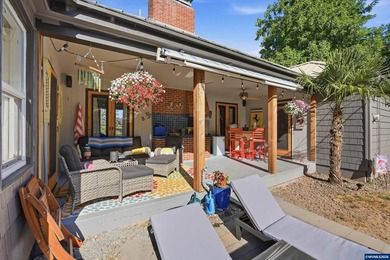 Privacy, views, and interior space come together on this - photo 45