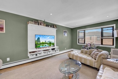Don't miss this beautifully fully renovated 2-bedroom, 1-bath - photo 8