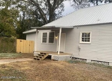 St. Johns River Home For Sale in Jacksonville Florida