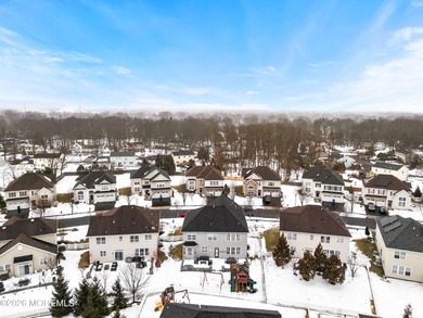 (private lake, pond, coastal) Home For Sale in Piscataway Twp New Jersey