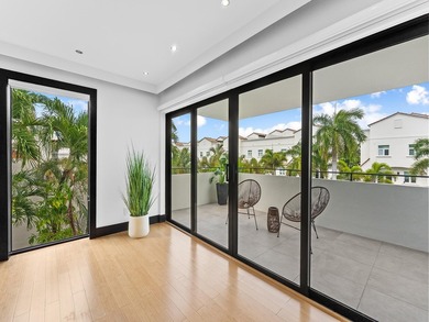 Experience the pinnacle of waterfront luxury in this exquisite - photo 27