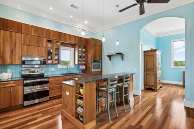 Built by original owners with a 8ft. concrete privacy wall, new - photo 8