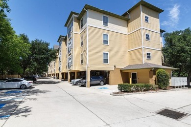 Move-In Ready 2-Bed/2-Bath Condo - Walking Distance to UF and UF - photo 28