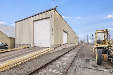 A rare opportunity to acquire a large-scale, rail-served - photo 29