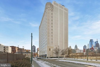 Welcome to the Grandview Condominium! This is one of Chinatown's - photo 30