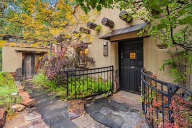 Lake Home For Sale in Santa Fe, New Mexico