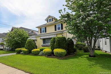 Vintage Colonial set on property that is 223feet deep!!! There - photo 3