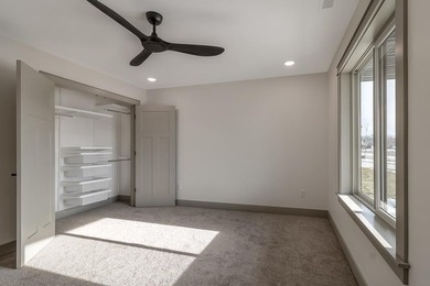 New Construction - 2 bedrooms, 2 bathrooms, oversized 2-stall - photo 5