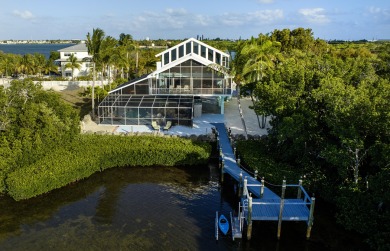 (private lake, pond, creek) Home For Sale in Marathon Florida