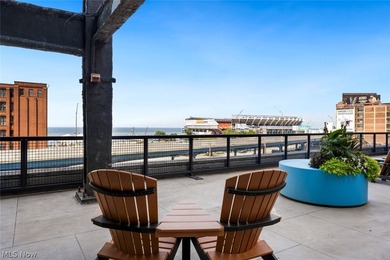 Elevated Living in the Heart of Downtown Cleveland! Welcome to - photo 42