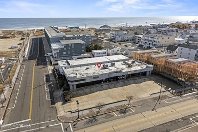 One of a kind Beachside, Ocean Block Strip Center located on the - photo 3