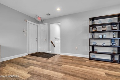 A rare opportunity to own a fully renovated, move-in ready - photo 6