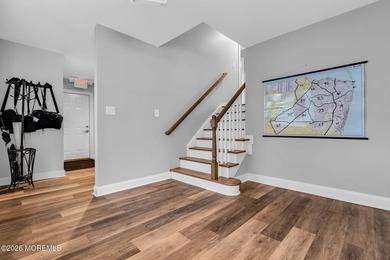 A rare opportunity to own a fully renovated, move-in ready - photo 10