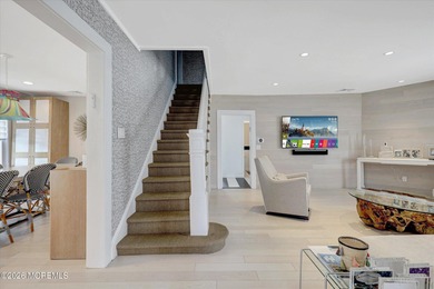 Fabulous renovated high-tech home! With beautiful POOL! Chefs' - photo 9
