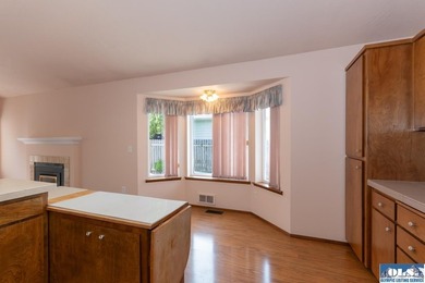 This 3 bed, 3 bath beautifully maintained home has it all! Close - photo 13