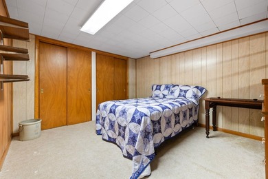 Charming and well-maintained 1,024sqft 3-bedroom, 2.5-bath ranch - photo 16
