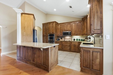Situated on the 4th fairway of Granada Golf Course in the heart - photo 25