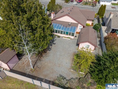 This 3 bed, 3 bath beautifully maintained home has it all! Close - photo 32