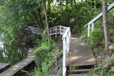Anchor Bay Resort is one of the area's premier turnkey lakefront - photo 33