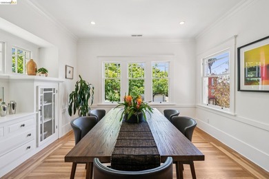 Refined North Berkeley Craftsman with Legal ADU, Private Garden - photo 12