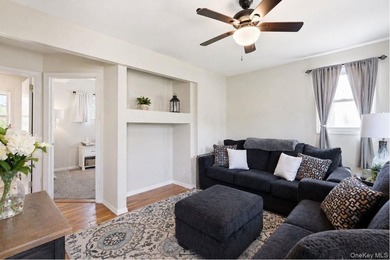 Welcome to this beautiful Colonial located at 1433 Manatuck Blvd - photo 20