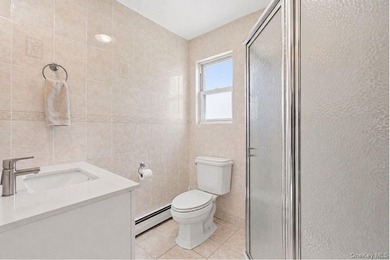 Welcome to this beautiful Colonial located at 1433 Manatuck Blvd - photo 21
