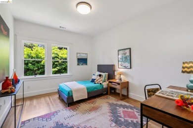 Refined North Berkeley Craftsman with Legal ADU, Private Garden - photo 27