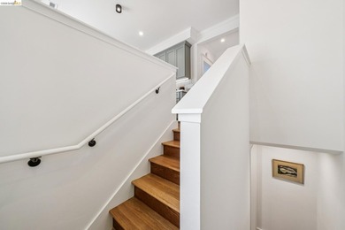 Refined North Berkeley Craftsman with Legal ADU, Private Garden - photo 30