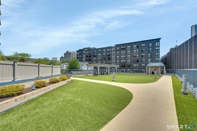 Experience refined luxury living at The Classic, one of downtown - photo 32