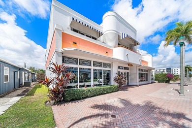 124 NE 5th Ave offers a rare opportunity to acquire a - photo 4