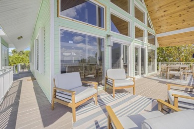 Stunning bayfront living in Key Largo's sought-after Buccaneer - photo 15