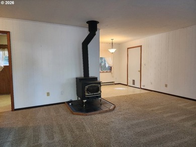 Price Reduction! Welcome to this inviting 2-bedroom, 1.5 bath - photo 16