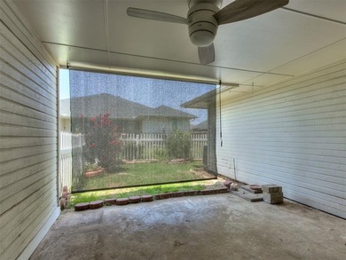 Welcome to Jeffersons Garden! This beautifully maintained - photo 21