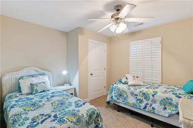 Back on the market through no fault of the sellers. Buyer had a - photo 22