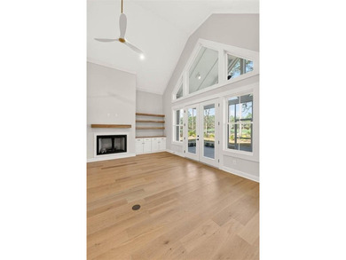 Beautiful 4 bedroom 3.5 bath home with dedicated office/den or - photo 30