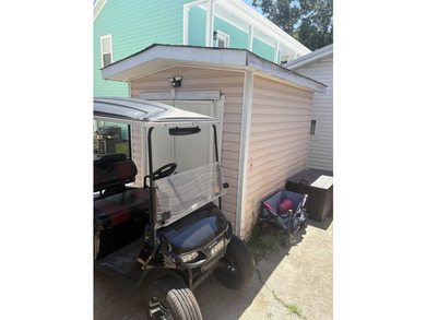Bright and roomy 3BR/2BA cottage, fully furnished, is located - photo 8