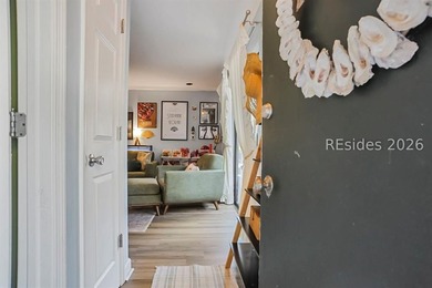 This first-floor 2BR/2BA villa in Palmetto Commons presents a - photo 2