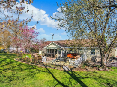 Lovely Rancher with fully finished lower level - photo 2