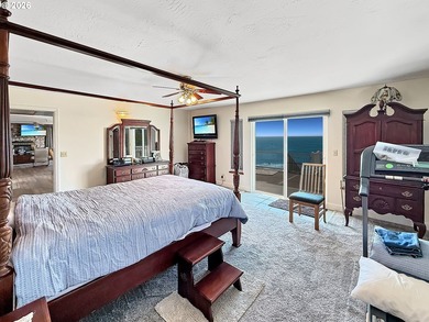Oceanfront Oasis Home with Stunning Panoramic Views from inside - photo 15