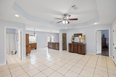 BACK ON THE MARKET - NO FAULT OF THE SELLERS! Don't miss this - photo 6