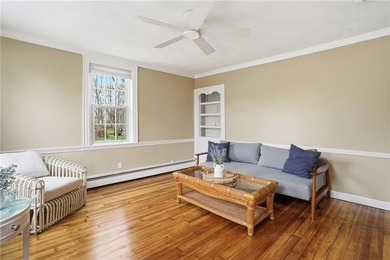 Private first-floor residence in the rear building at 48 1/2 - photo 16