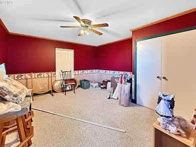 Oceanfront Oasis Home with Stunning Panoramic Views from inside - photo 26