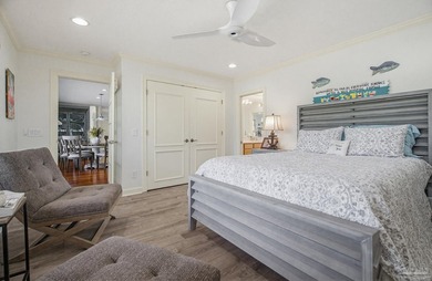 Now presenting a rare opportunity in the sought-after Mills - photo 32