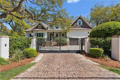 Welcome to 306 Broadway, an exceptional Southend retreat ideally - photo 49