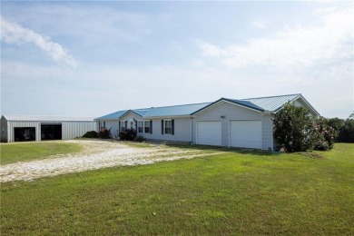 Lake Home For Sale in Warsaw, Missouri